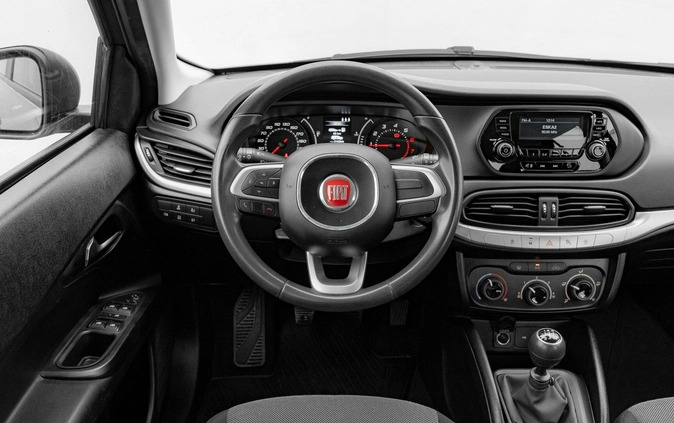 Fiat Tipo cena 47850 przebieg: 56441, rok produkcji 2019 z Lubniewice małe 667